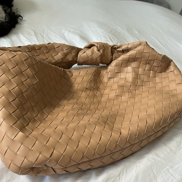 Hand bag - Picture 3 of 4